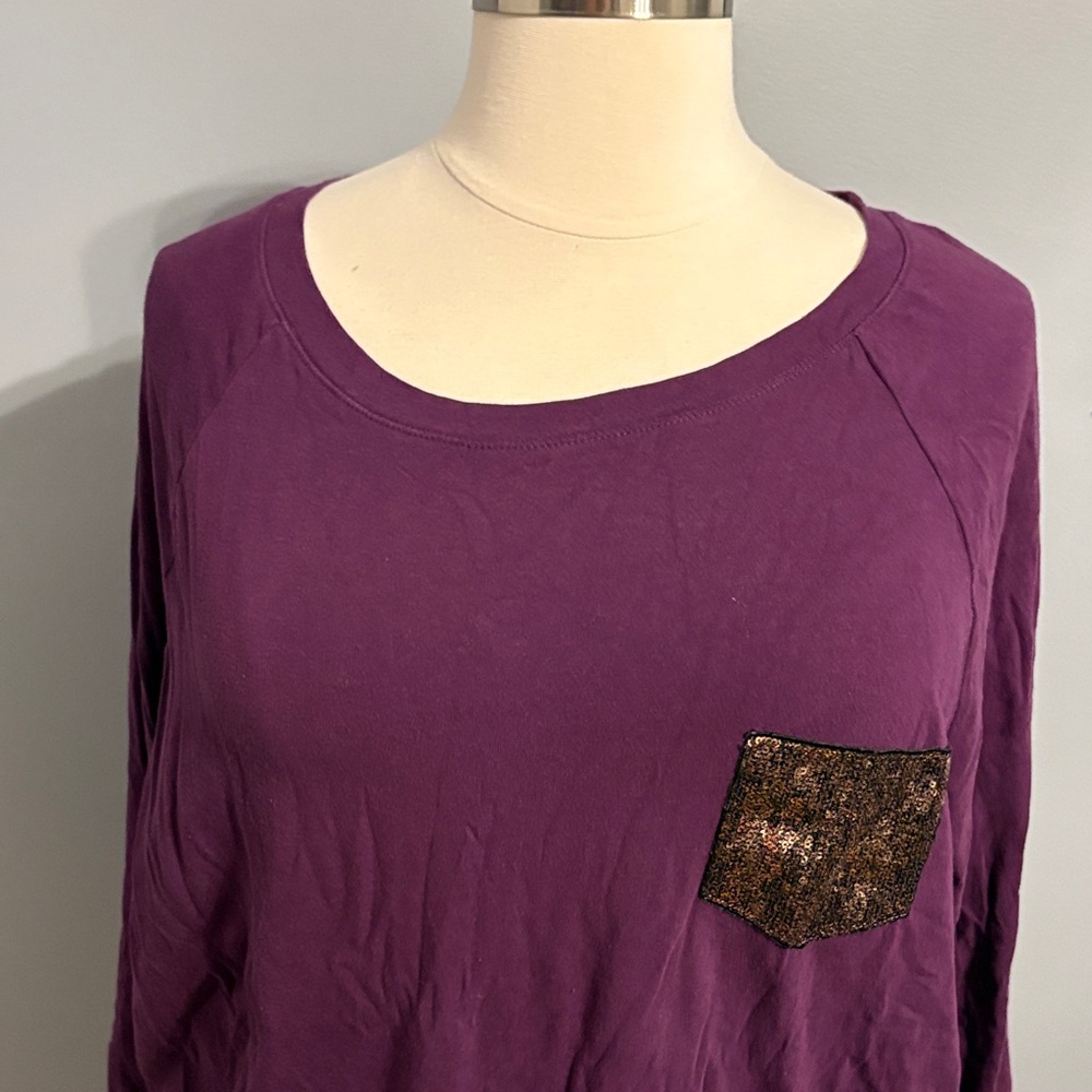 Sequin Pocket Long Sleeve Tee in Plum - Picture 3 of 5